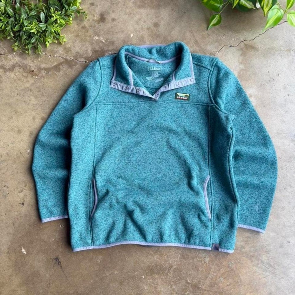 Vintage L.L.Bean aqua blue fleece pullover sweatshirt